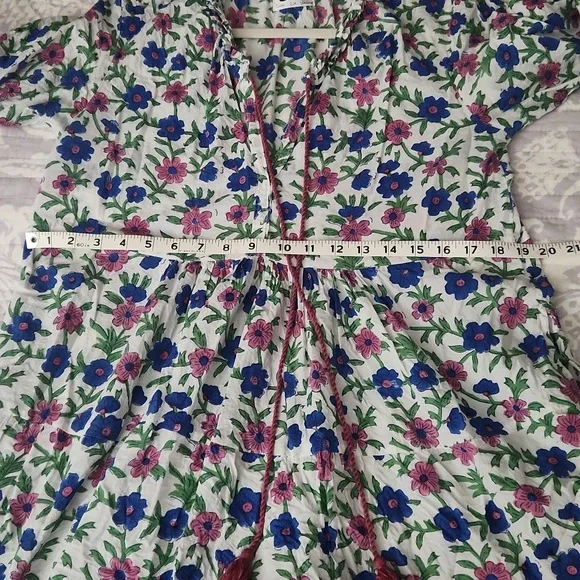Pretty cotton floral tunic top or mini dress in very good condition! - Picture 8 of 8